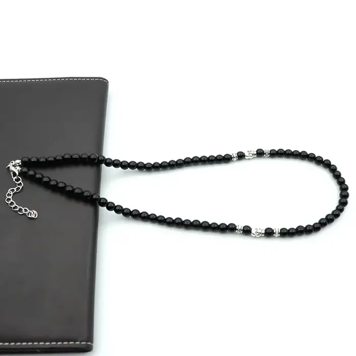 Collier de crâne homme en pierre naturelle 6mm avec chaîne corde pour hommes, bijou de style vendange, cadeau audacieux pour occasions spéciales