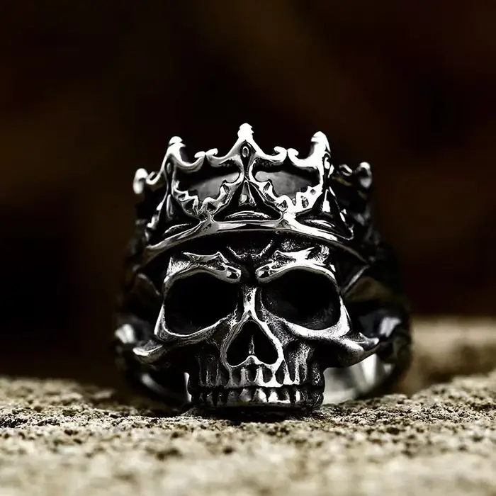 Bague rétro couronne crâne pour hommes