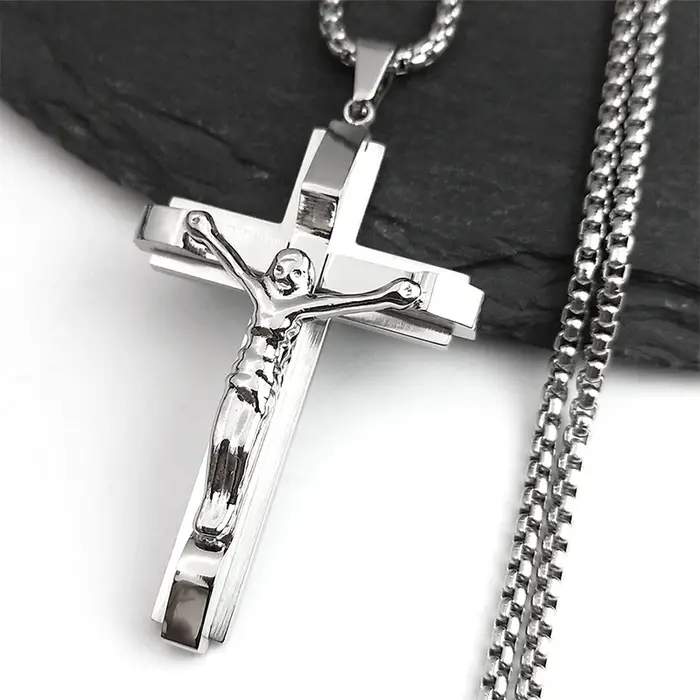 Collier crucifix de Jésus pour hommes en acier inoxydable couleur or chaîne de grains de café bijou croix chrétienne pour occasions spéciales