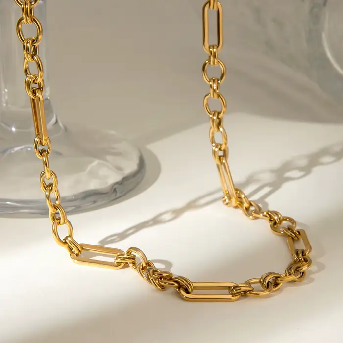 Collier plaqué or 18 carats Yori Simple Jewelry bijou en acier inoxydable forme géométrique tracker d'humeur pour femme occasions spéciales anniversaire