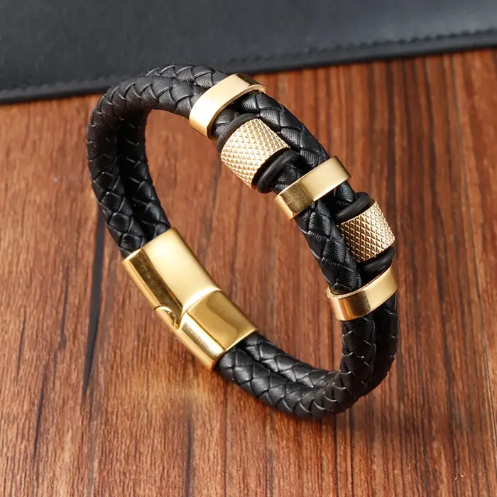 Bracelet en corde tressée à breloques pour hommes