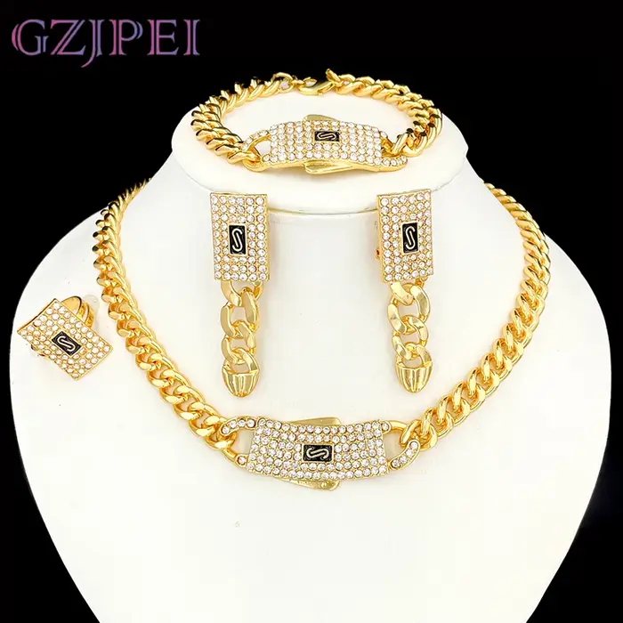 Ensemble de bijoux 18K plaqué or avec motifs géométriques pour femmes, élégant à offrir pour occasions spéciales
