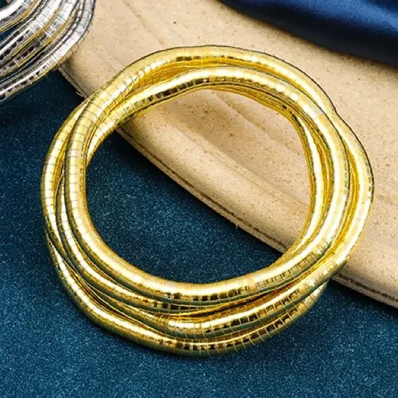 Chaîne serpent pliable unique, collier à col torsadé doux pour femmes, bijoux polyvalents à la mode 