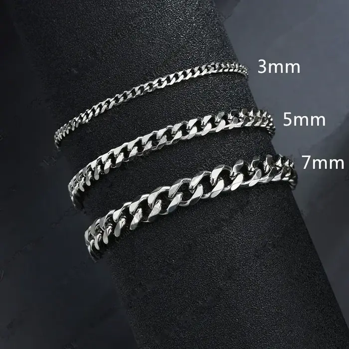 Bracelet en acier inoxydable pour homme style punk robuste avec fermoir mousqueton pour toutes occasions spéciales