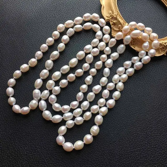 Collier classique long en perles