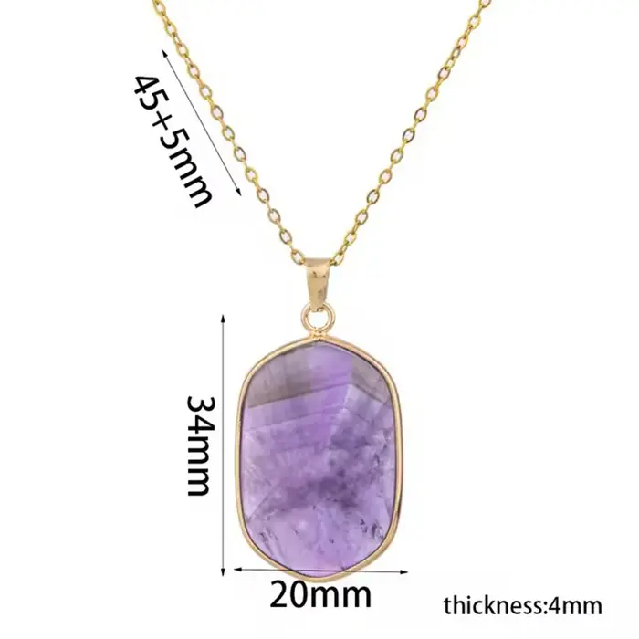 Collier pendentif en pierre de cristal naturel