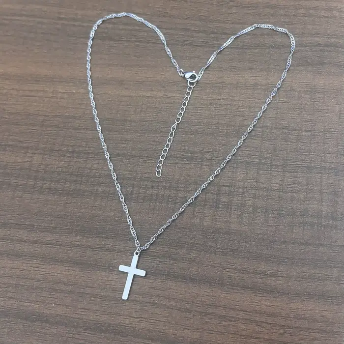 Collier croix en acier inoxydable plaqué or véritable 18 carats pour femmes et filles, ne ternit pas, étanche, bijoux de foi chrétienne de pâques, cadeaux