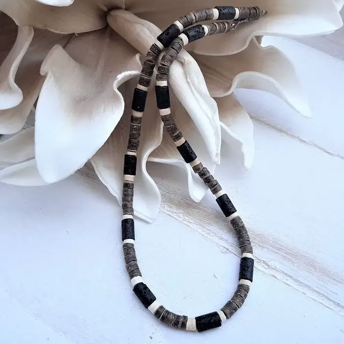 Collier africain pour homme