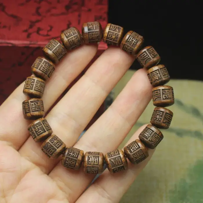 Perles de baril de poire noire gravées