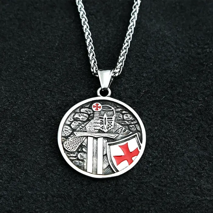 Pendentif croix chevaliers templiers vintage pour hommes, collier punk en acier inoxydable, bijoux uniques, cadeau pour mariage anniversaire engagement occasions spéciales