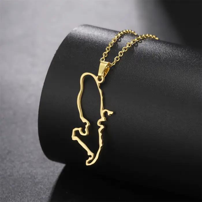 Collier pendentif carte de l'île de la Martinique EUEAVAN France en acier inoxydable, collier ras du cou ajouré tendance pour femmes et hommes, bijou de fête, cadeau