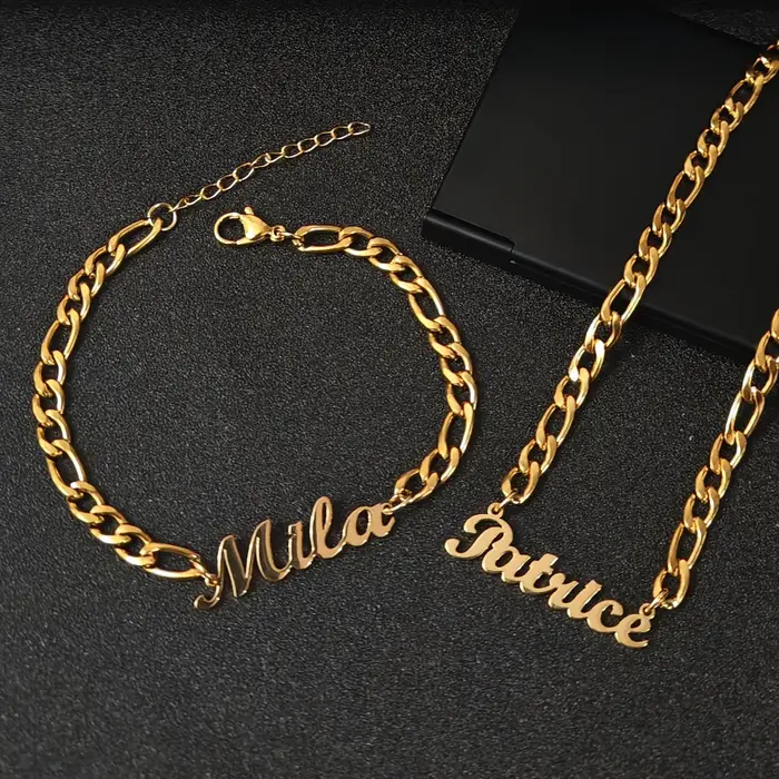 Ensemble de colliers et bracelets avec nom personnalisé