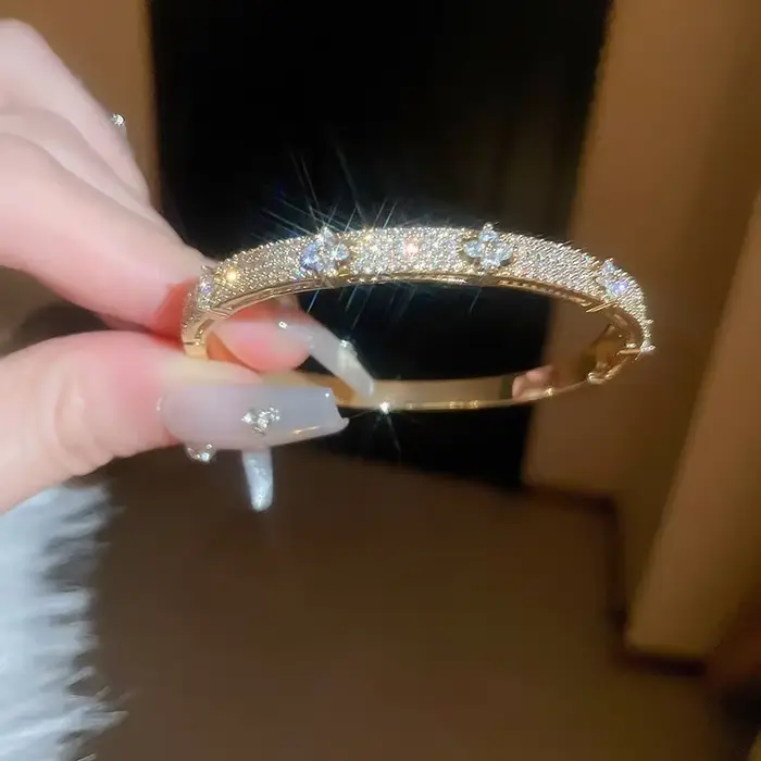 Bracelet jonc plaqué or et argent brillant avec zircon cubique