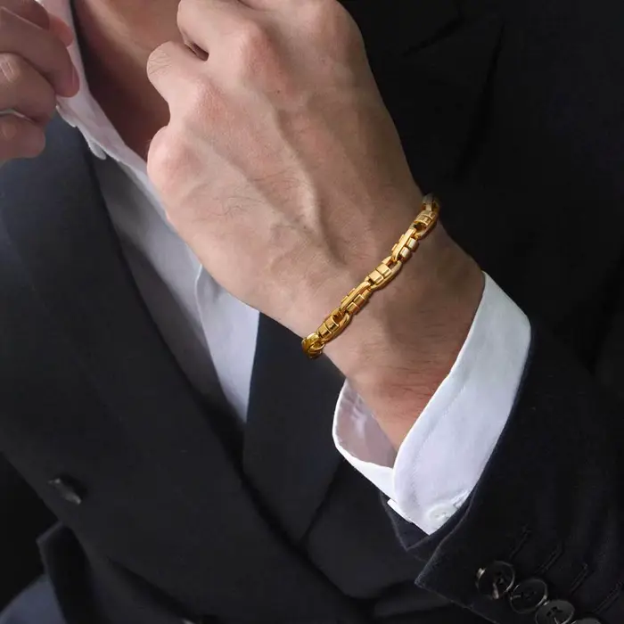 Bracelets de chaîne faits à la main de couleur or pour hommes, bracelet de chaîne en acier inoxydable imperméable, cadeau de bijoux Simple et décontracté