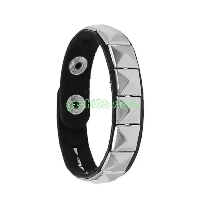 Bracelet punk rock élégant T5uf rivets carrés bracelets