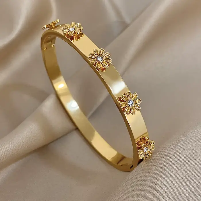 Bracelet en acier inoxydable unisexe incrusté de fleurs et de strass plaqué argent pour homme et femme occasions spéciales cadeau romantique