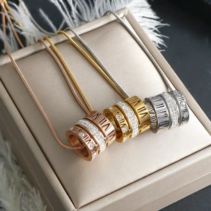 ZMfashion-Collier pendentif en chiffres romains incrustés pour femmes et hommes