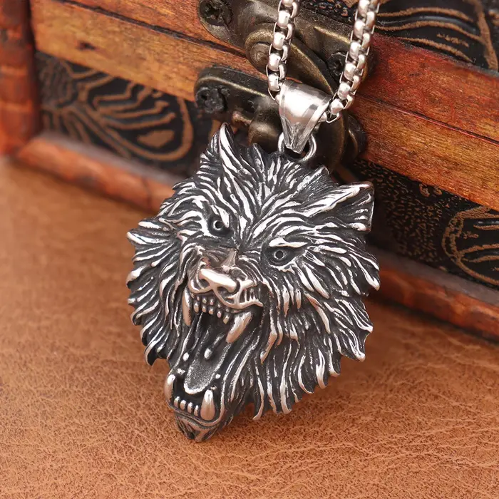 Collier loup Viking nordique à la mode pour hommes