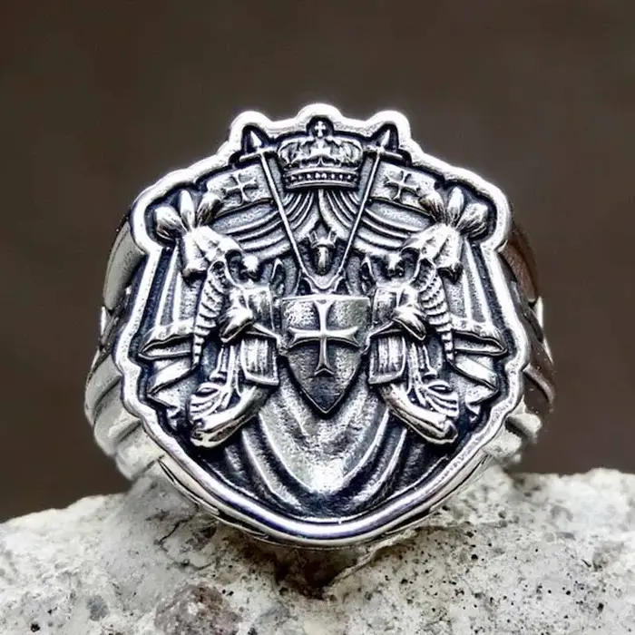 Bague Chevaliers Templiers en acier inoxydable 316LS avec croix rouge pour hommes style punk rock occasions spéciales