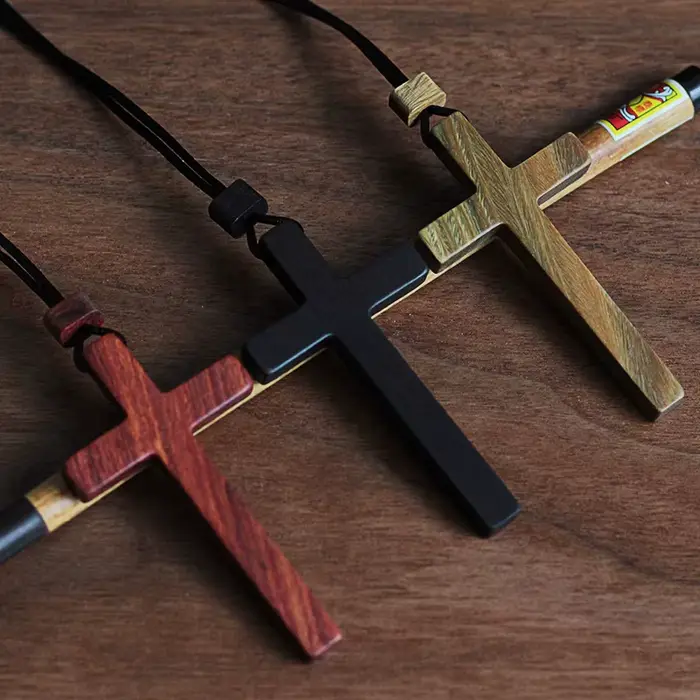 Collier croix en bois de santal chrétien, excavatrice en bois massif, artisanat chrétien, Rosarios catholiques de Jésus, Catolicos
