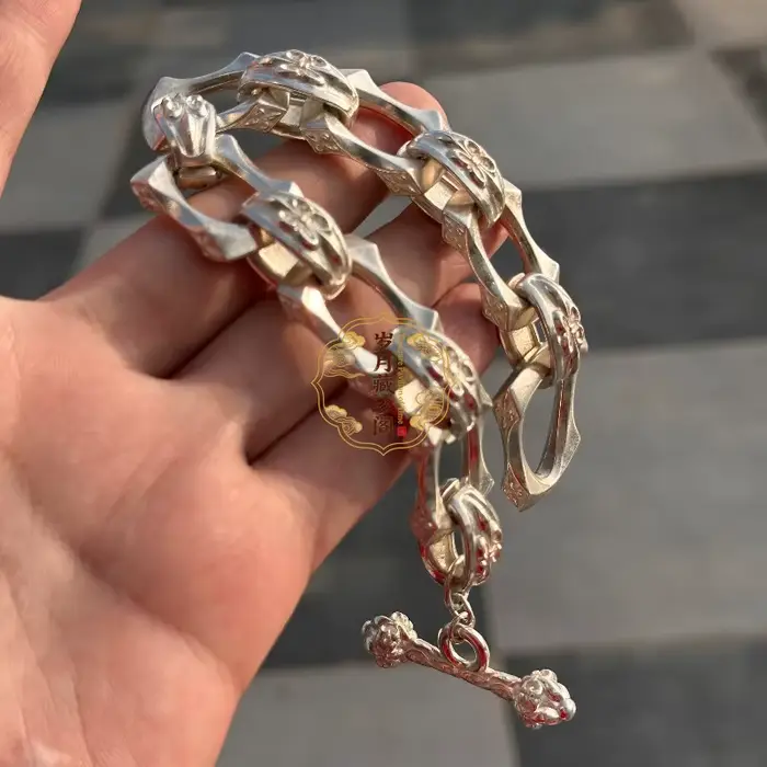 Bracelet vintage tibétain en argent sculpté à la main, style européen et américain, bijou tendance, cadeau idéal pour femmes et hommes
