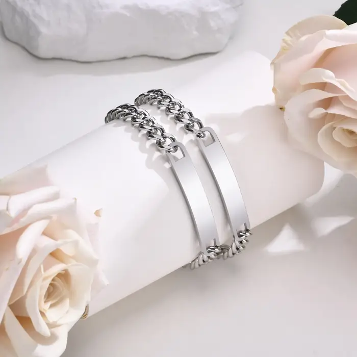 Bracelets gravés personnalisés gratuits pour hommes