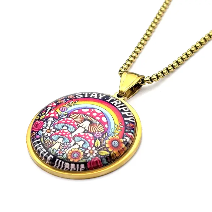 Collier Stay Trippy Little Hippie en acier inoxydable et verre style punk gothique symbole magique champignon fleur bijou chaîne femme homme occasions spéciales