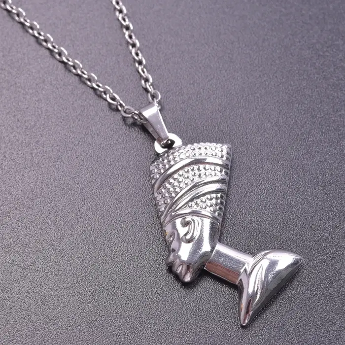 Collier Nefertiti en acier inoxydable doré avec pendentif reine égyptienne pour femmes et hommes occasions formelles partis galas