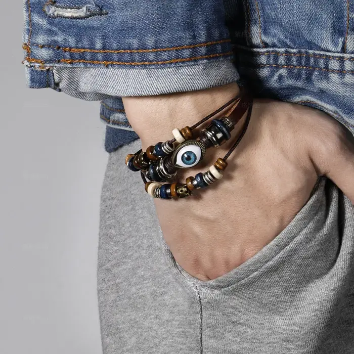 Bracelets en cuir tressé pour hommes et femmes