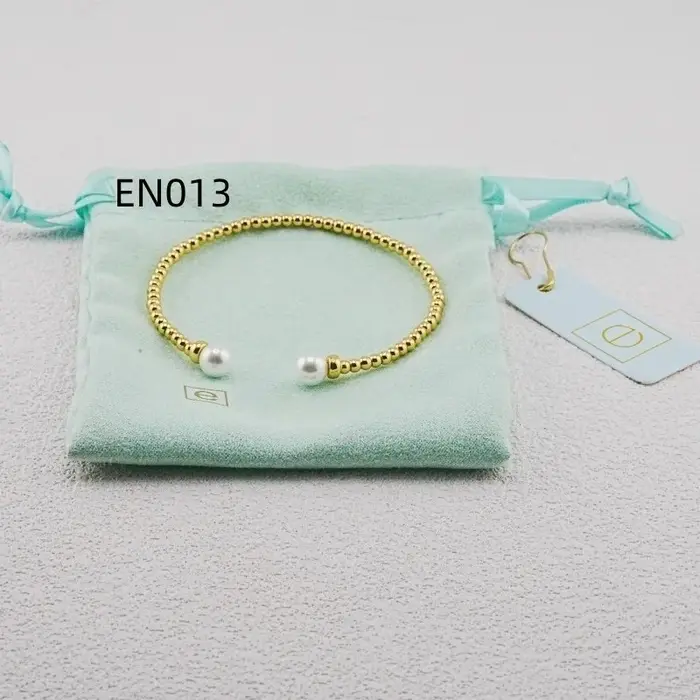 Manchette en perles de 3mm plaquée titane pour femmes élégante et sophistiquée pour occasions spéciales et quotidien