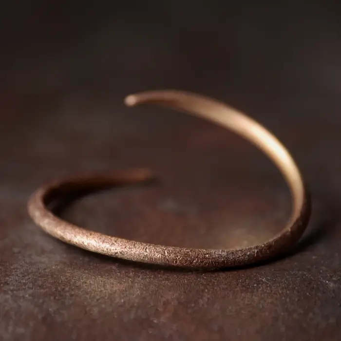 Bracelet en Cuivre Massif Forgé à la Main, Manchette Rustique en Métal, Do Old Punk, Viking, Bijoux 