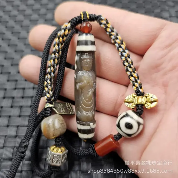 Pendentif patiné Guanyin Dzi en perles de jade, collier en agate noire et blanche, chaîne de pull pour femmes occasions spéciales et équilibre intérieur