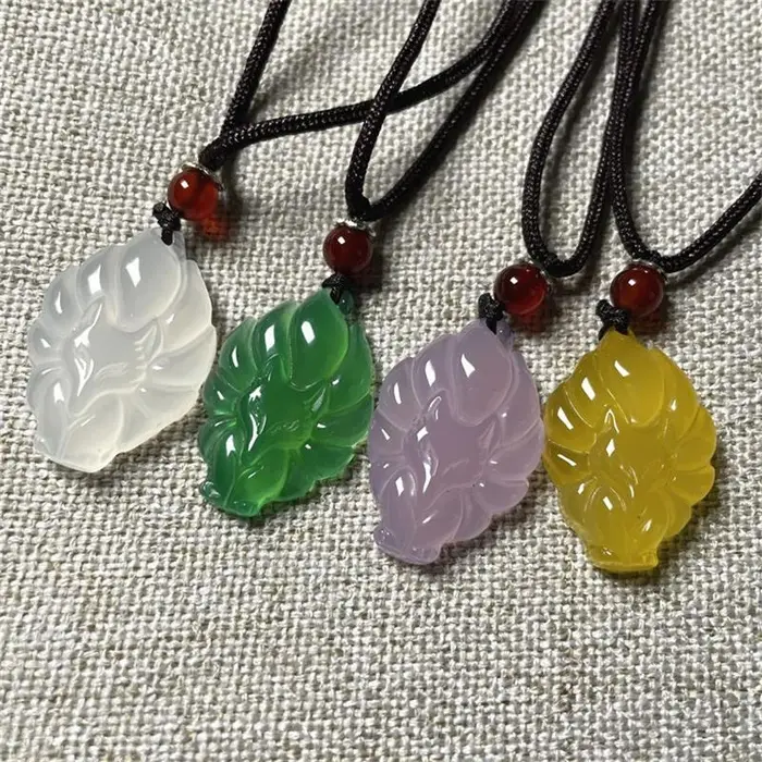 Collier pendentif renard sculpté à la main pour femme et homme