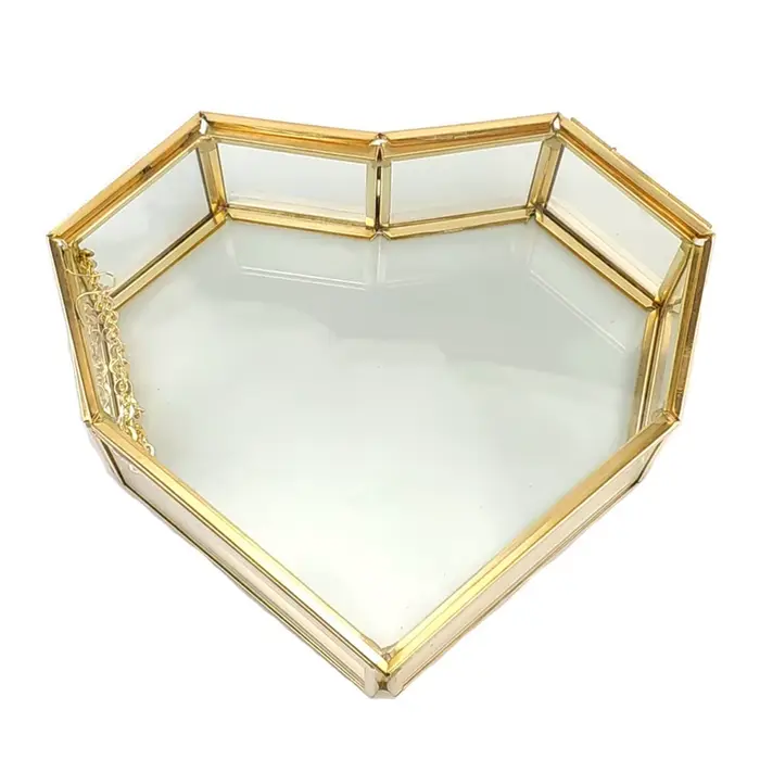 Boîte à Bijoux Élégante en Verre Transparent Forme de Cœur Design Géométrique Présenteur de Bijoux Portable pour Femmes Occasions Spéciales