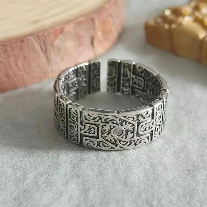 Bague rétro à motif d'herbe Tang pour hommes