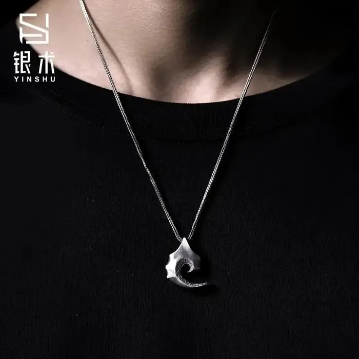 Collier «Times Come and Turn» pour hommes