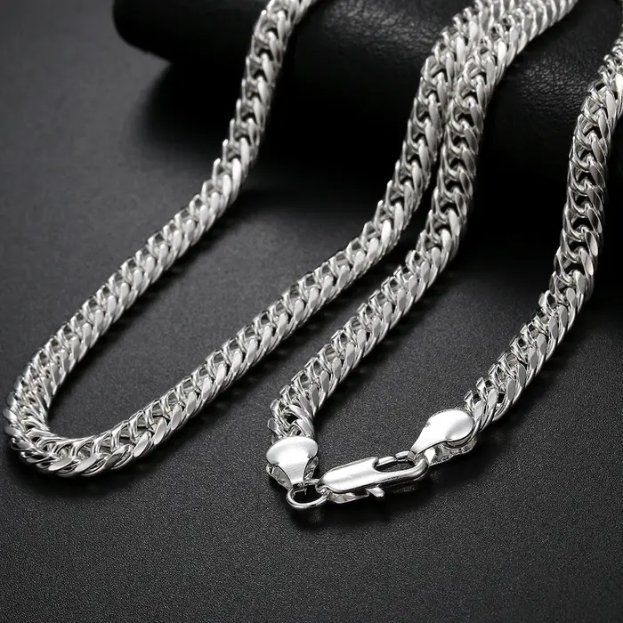 Colliers en or 18 carats de haute qualité