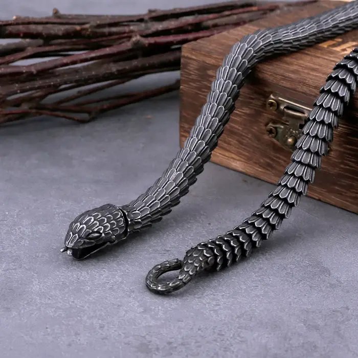 Collier Viking Ouroboros en acier inoxydable pour hommes, collier de salle gothique punk, mode motard, bijoux à breloques vintage, cadeau, vente en gros