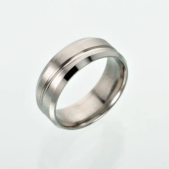 Bague pour hommes couleur argent rainure mat anneaux en acier inoxydable bijoux de fiançailles de mariage anniversaire