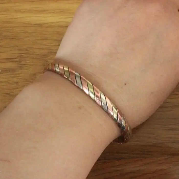Bracelet ethnique tibétain 3 documents en cuivre tressé 6mm