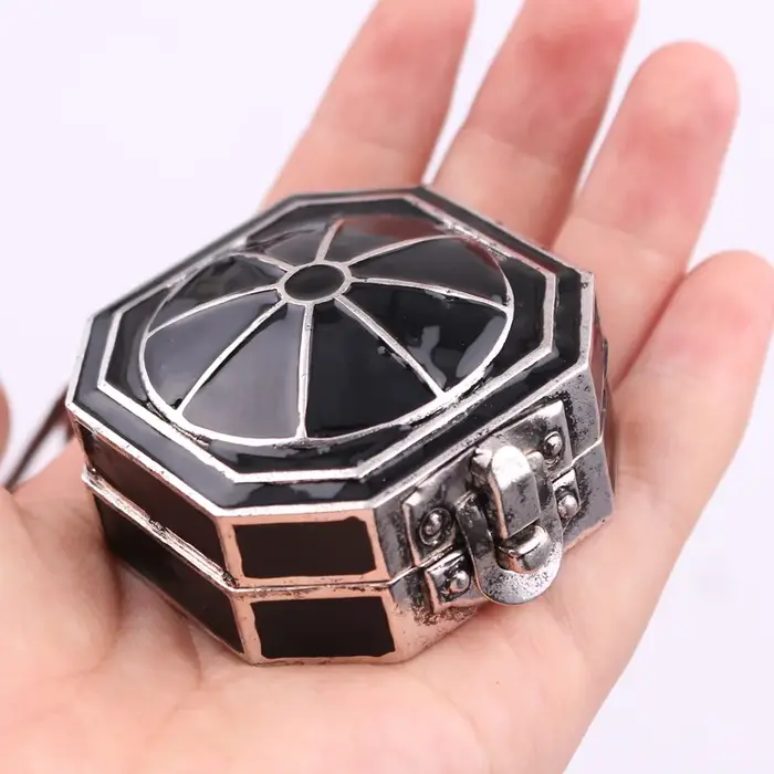 Collier boussole Pirates des caraïbes