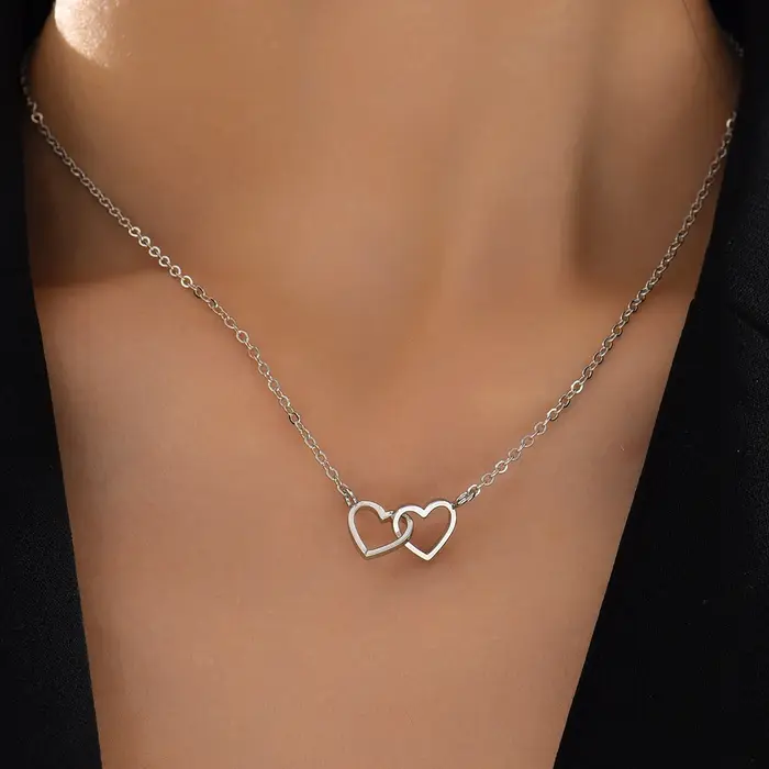 Collier d'amour double coeur creux pour femme