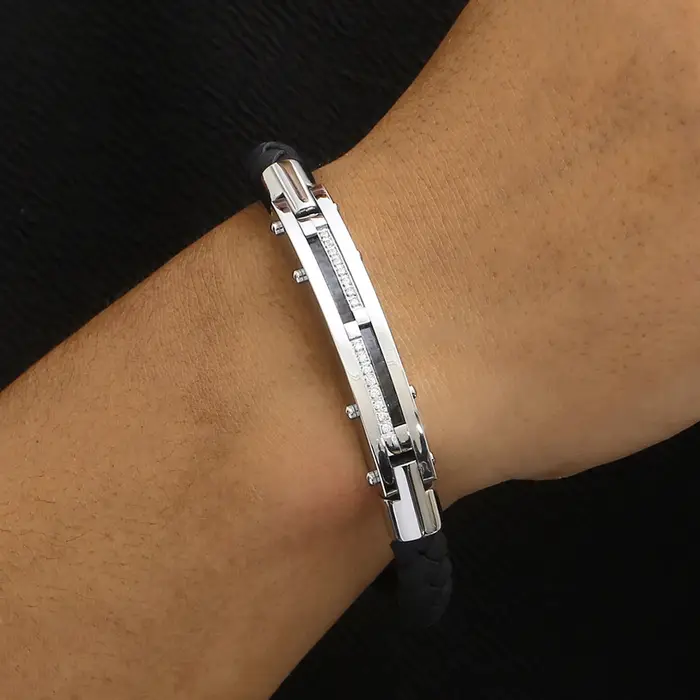 Bracelet en cuir tressé et acier inoxydable avec fermoir de sécurité caché pour hommes cadeaux d'anniversaire et occasions spéciales