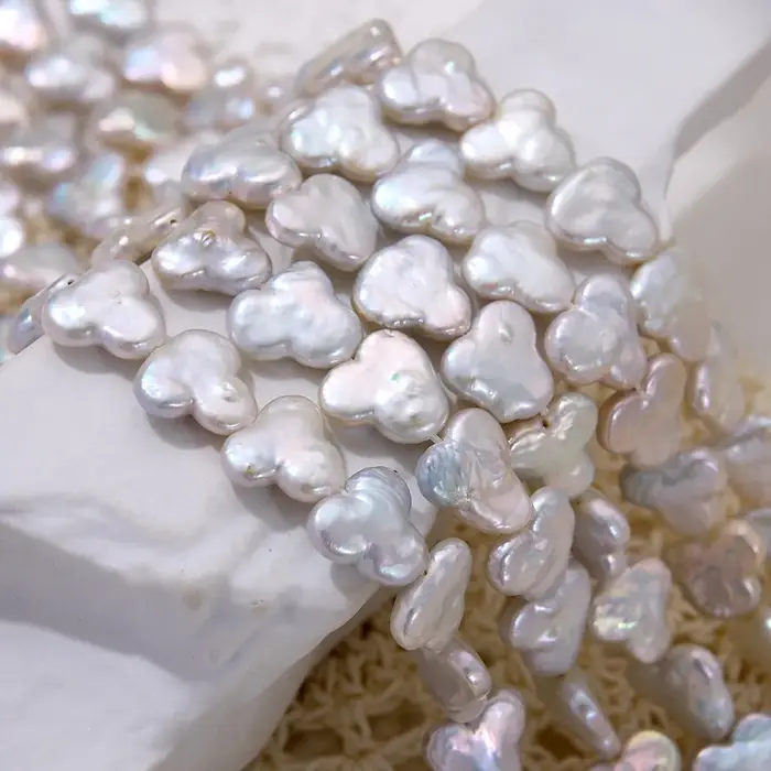 Perles d'eau douce naturelles baroques