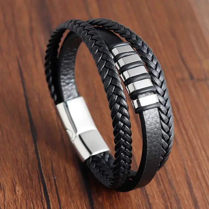 Bracelet en corde tressée à breloques pour hommes