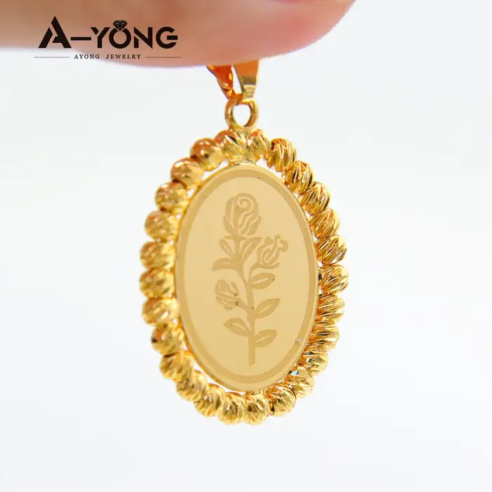 Pendentif Arabe Plaqué Or 18K