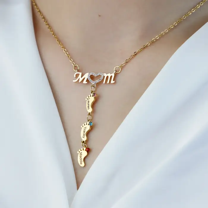Collier avec Noms Personnalisés en Acier Inoxydable