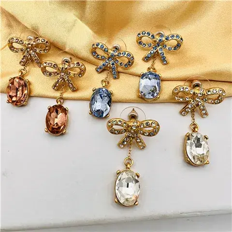 Bijoux européens et américains