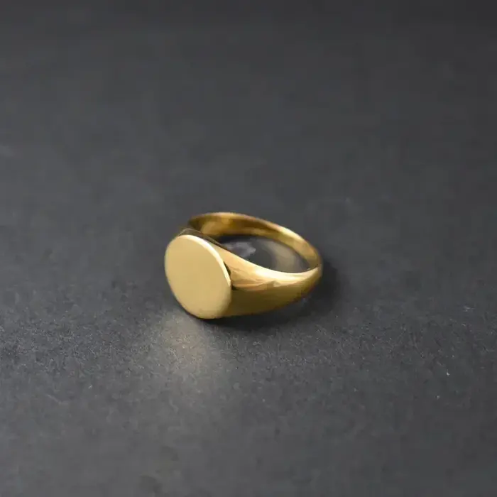 Bague signet robuste, classique