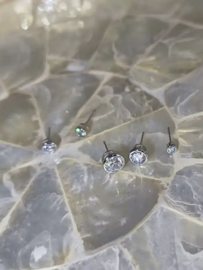 REETI nouvelle haute qualité Super brillant Zircon 925 en argent Sterling boucle d'oreille pour les femmes bijoux en gros cadeau